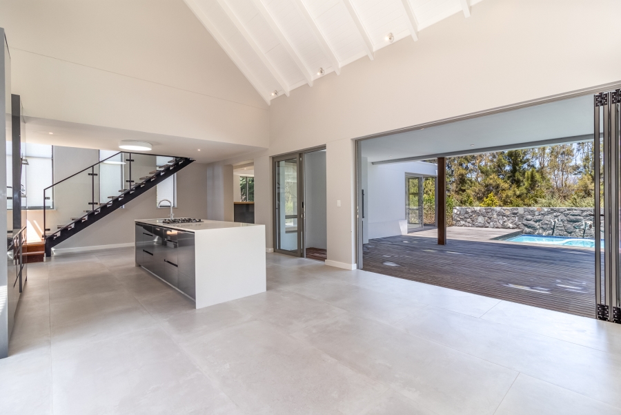 4 Bedroom Property for Sale in Pearl Valley at Val de Vie Western Cape